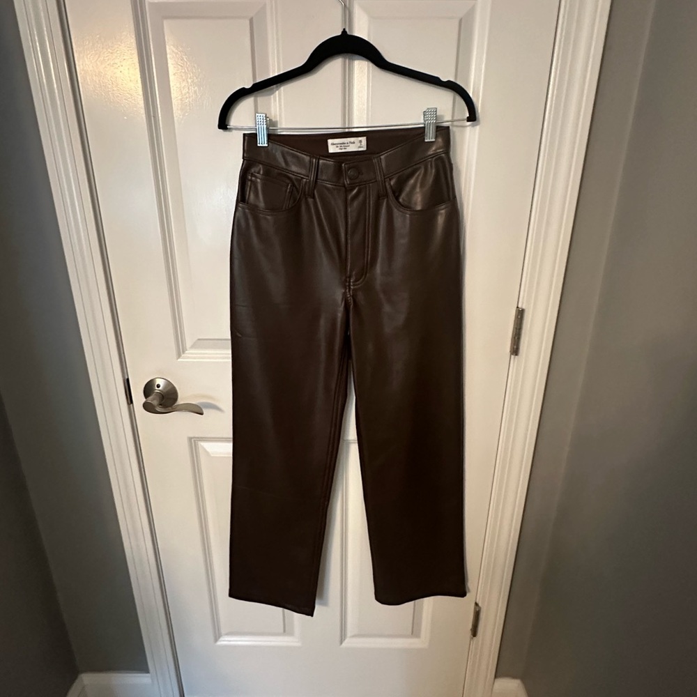 Abercrombie & Fitch Brown Leather 90s Relaxed High Rise Pants